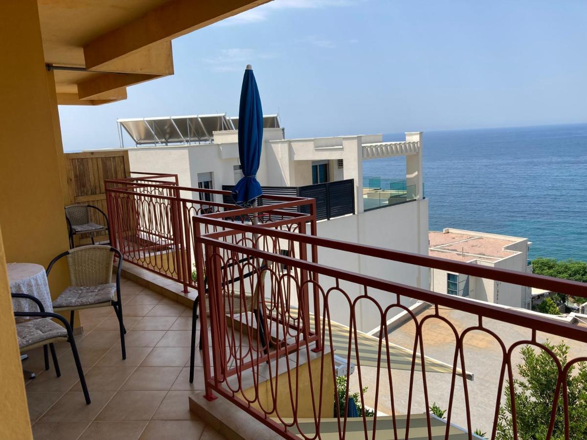 Monterama Apartments 수토모레 외부 사진