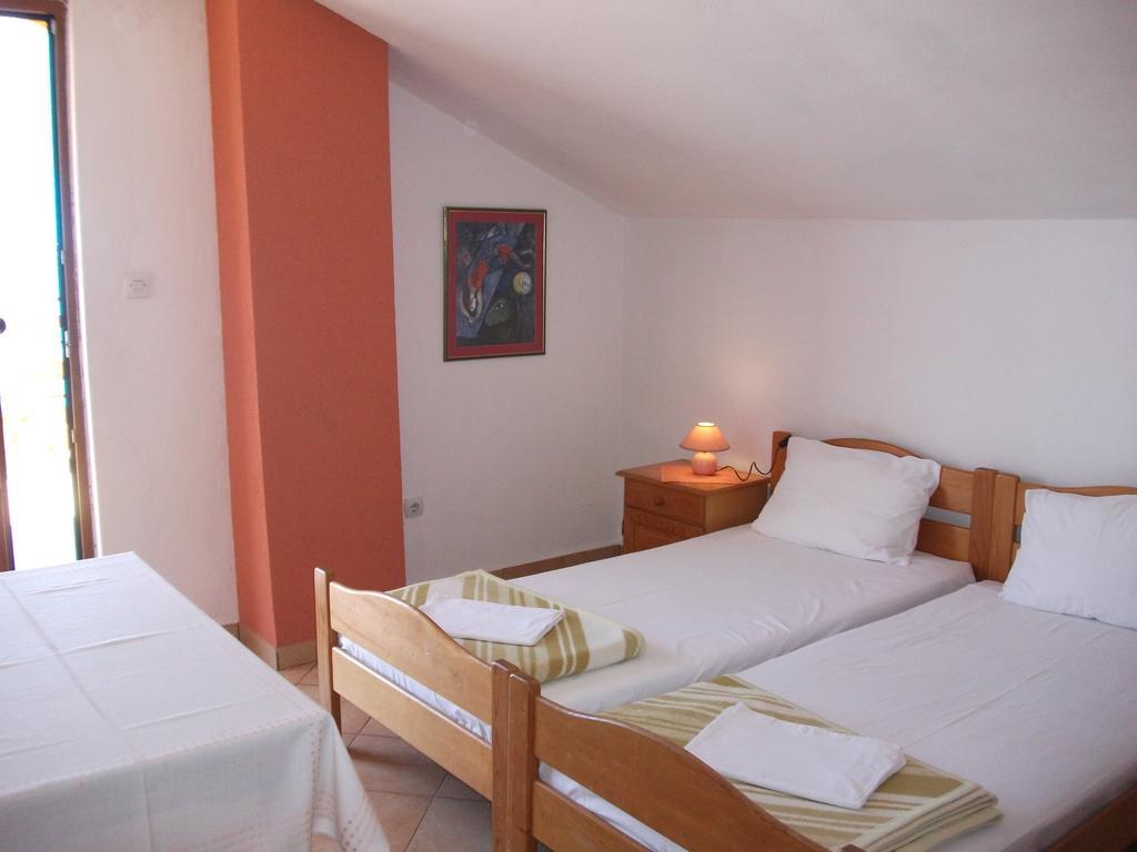 Monterama Apartments 수토모레 외부 사진