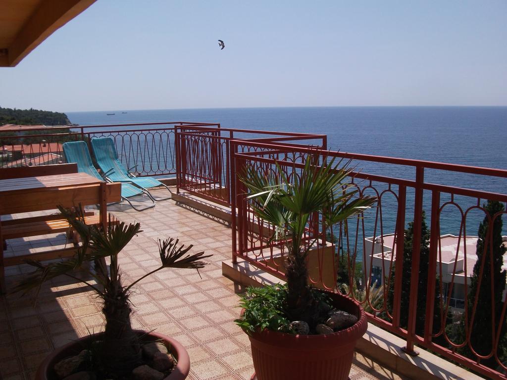 Monterama Apartments 수토모레 외부 사진